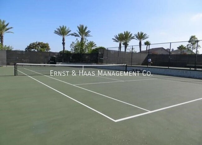 Building Photo - 17528 Yellowwood Way