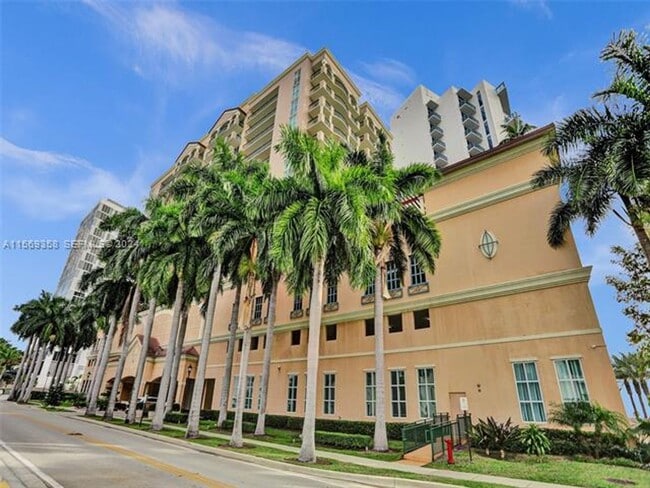 Building Photo - 17555 Atlantic Blvd