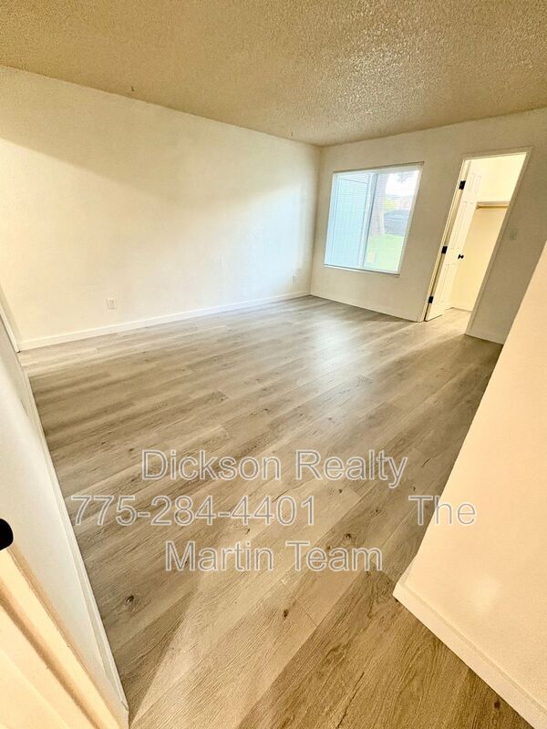 Building Photo - 3948 Clear Acre Ln