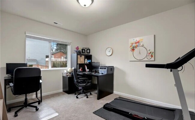 Building Photo - Beautiful 4-Bedroom Lake Stevens Home on a Corner Lot