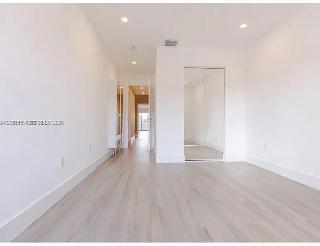 Building Photo - 3525 Magellan Cir