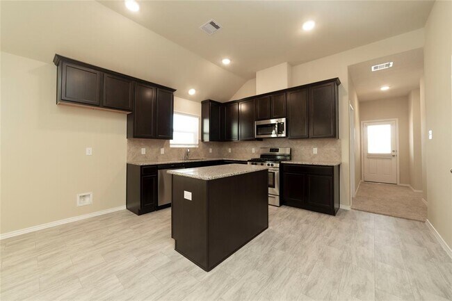 Building Photo - 21283 Catalina Palm Dr