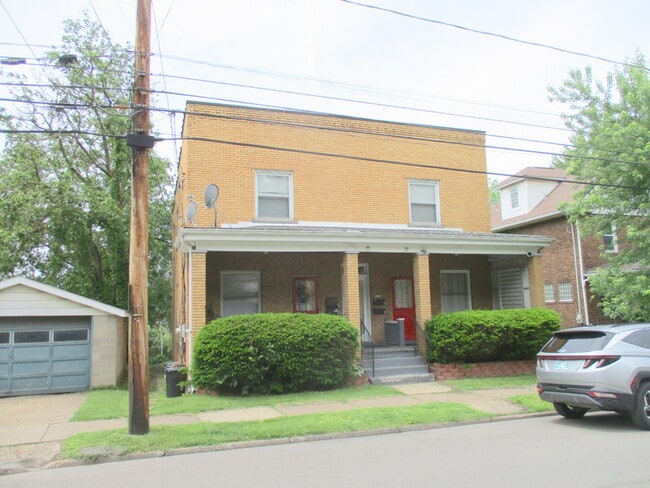 Building Photo - 1411 Beaver Rd