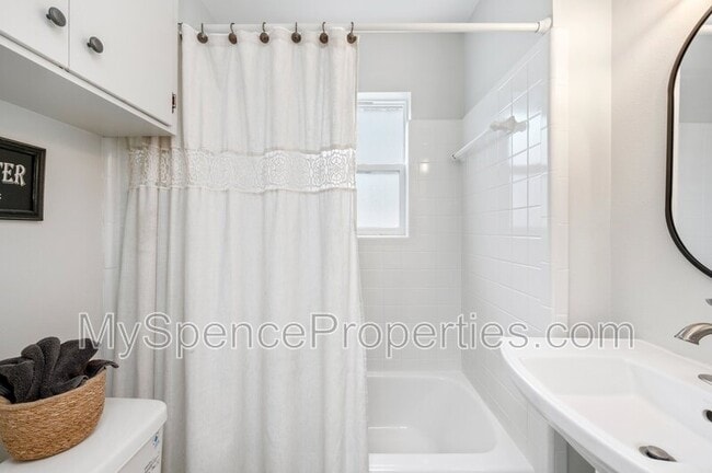 Building Photo - 235 Sotir St NW