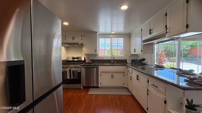 Building Photo - 3340 Tuxford Pl
