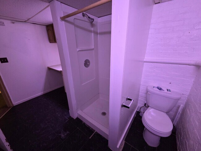 Building Photo - 1019 Bemidji Ave N