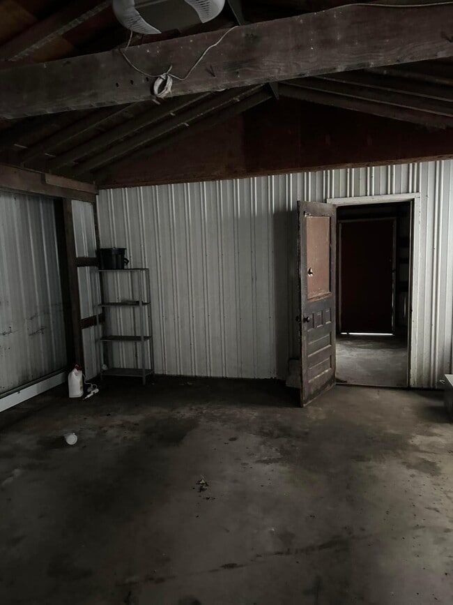 Building Photo - 2346 State Rte 37 E