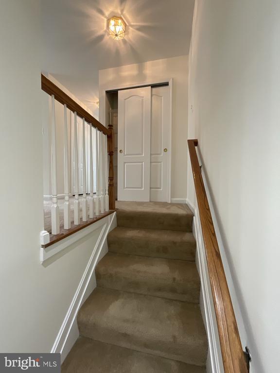 Building Photo - 117 Leather Fern Way