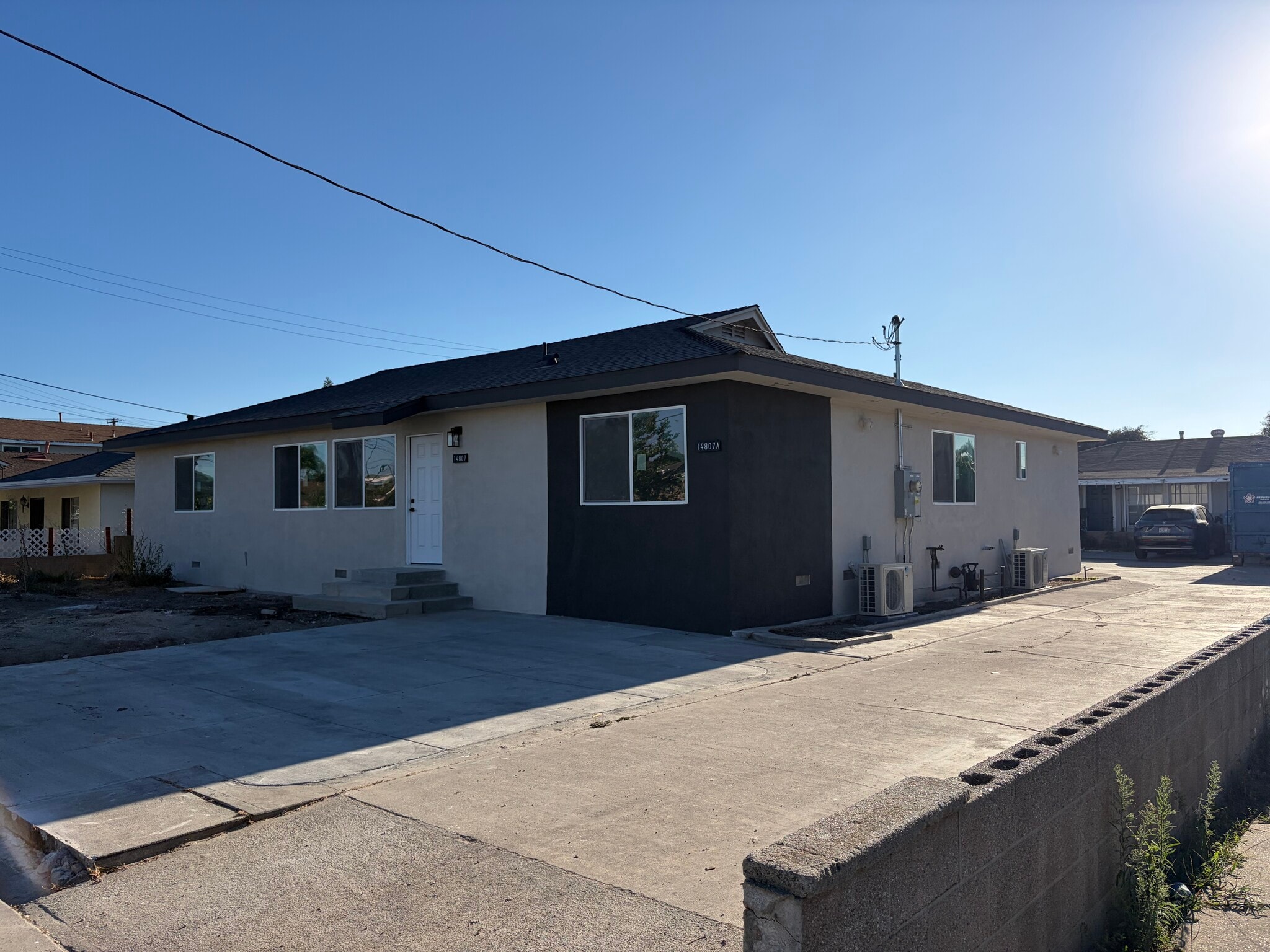 Building Photo - 14807 Eastwood Ave