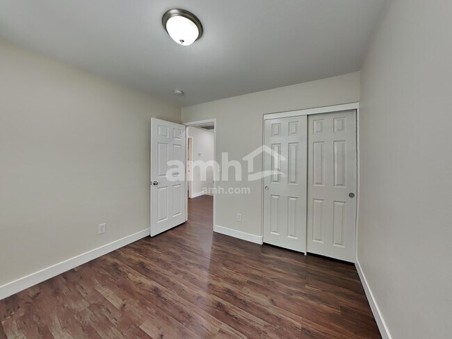 Building Photo - 8624 Dodds Canyon St