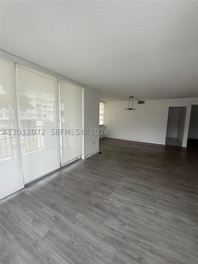 Building Photo - 2750 NE 183rd St