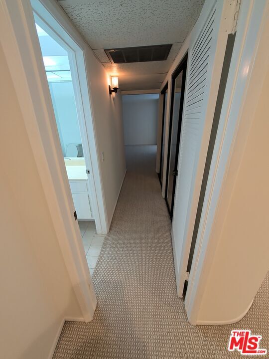 Building Photo - 415 Montana Ave