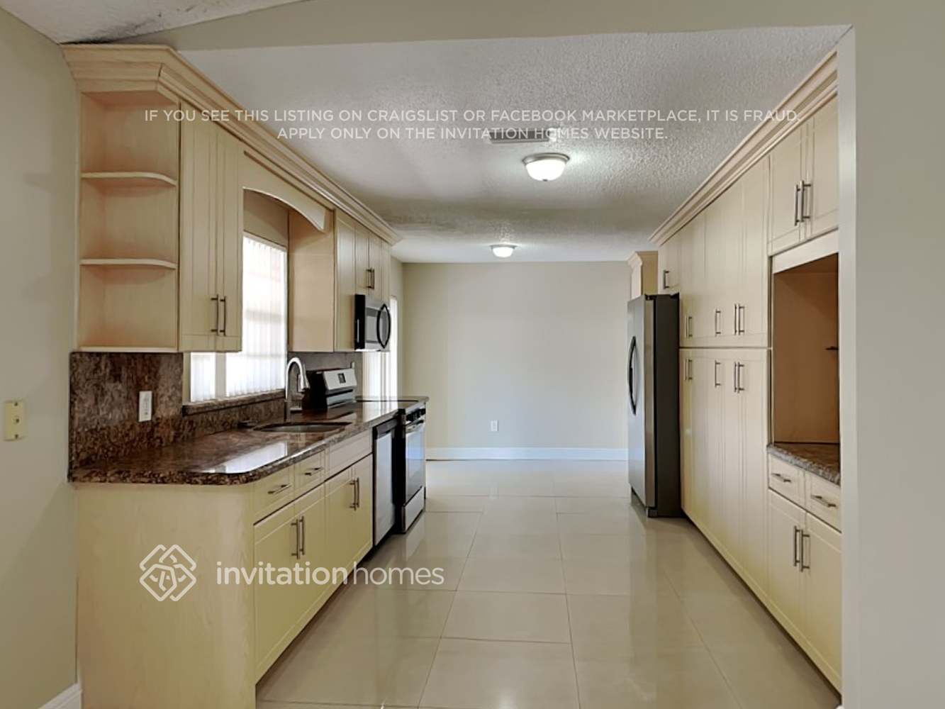 Building Photo - 1086 NW 128th Ave