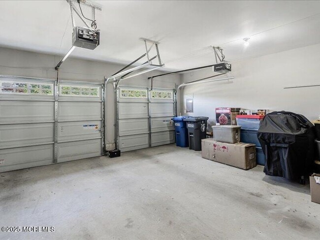 Building Photo - 1635 Lacebark Ct