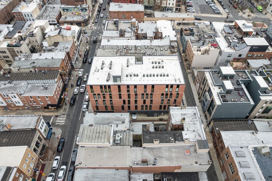 Building Photo - 514 South Street