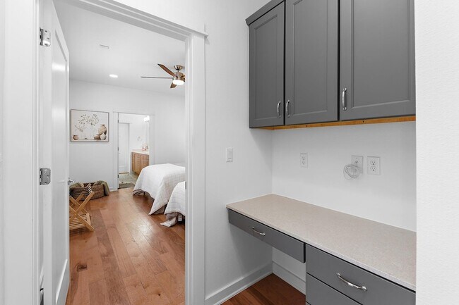 Building Photo - 4408 Banister Ln