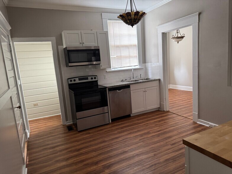 Kitchen- Apt C - Cloverdale Quarter