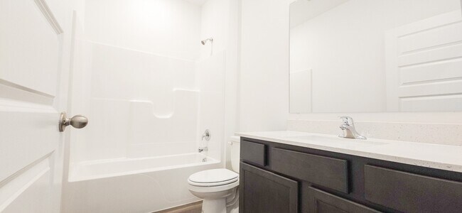 Building Photo - 4191 Viceroy St