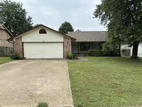 Building Photo - 2485 W Jane Cir Dr