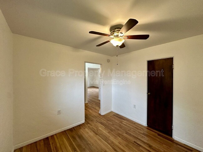 Building Photo - 1330 Otis St