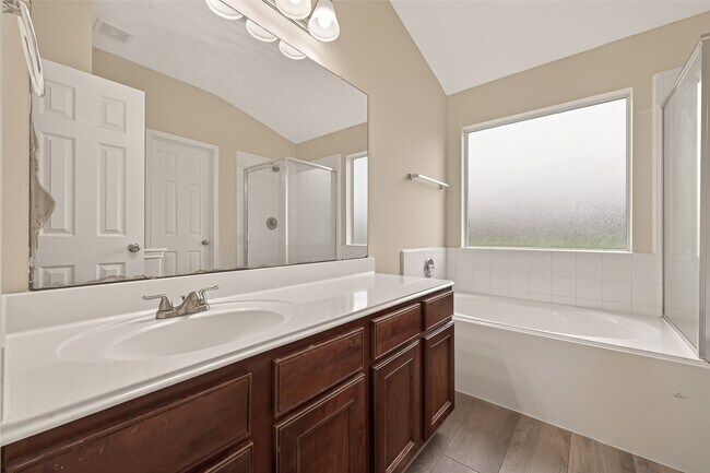 Building Photo - 5107 Moss Garden Ln