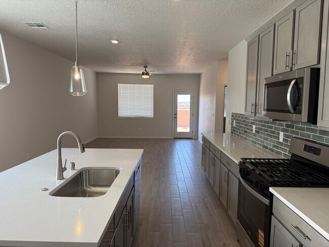 Building Photo - 2473 Eglisfield Lp