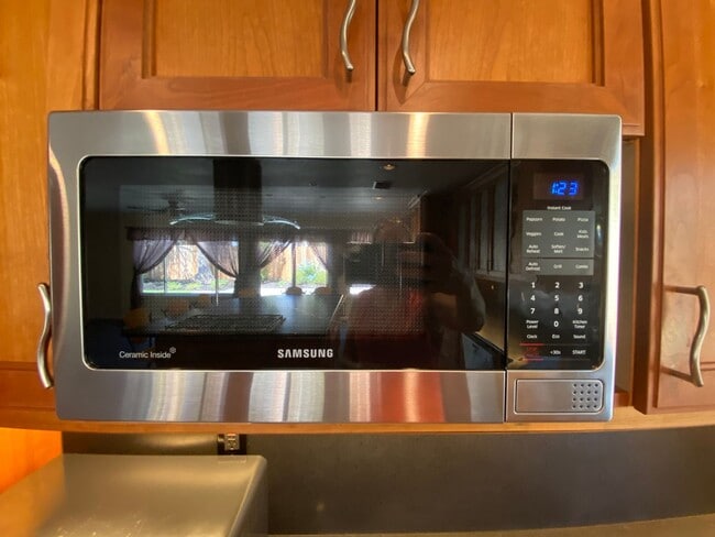 Building Photo - Remodeled Modern Single Story, Benicia