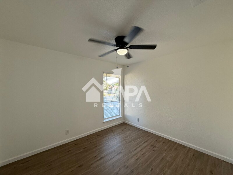 Building Photo - 603 Jamie Sue Dr