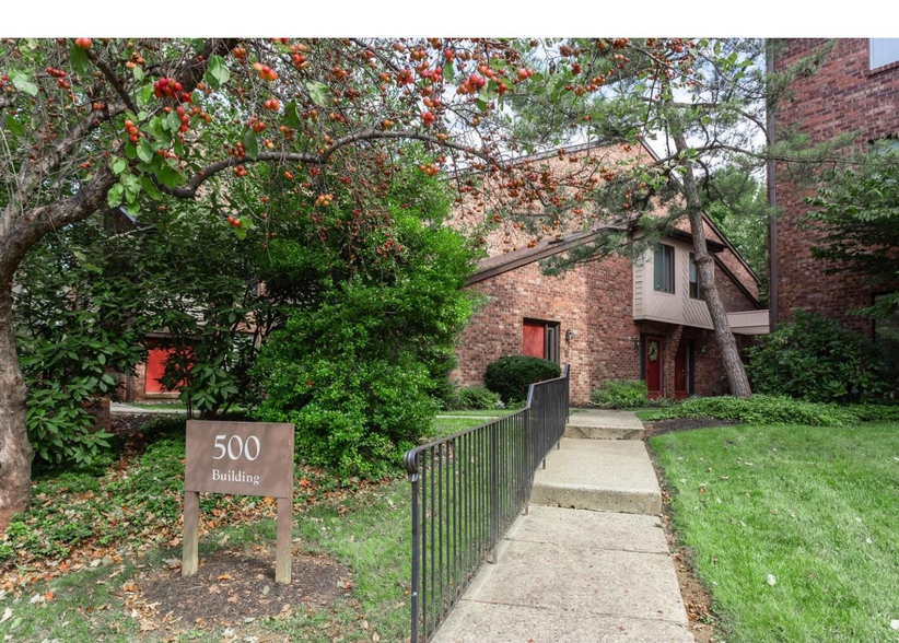 Building Photo - 506 Mountainview Dr