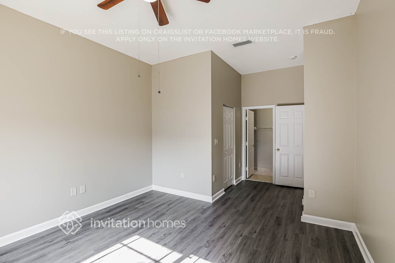 Building Photo - 14146 SW 160th Ct