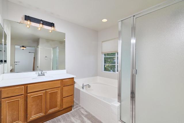 Building Photo - 402 Paseo Del Concho
