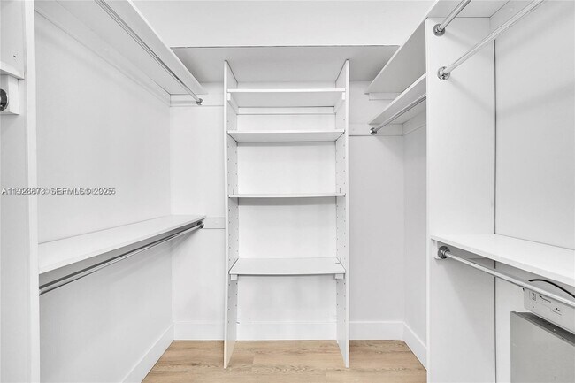 Building Photo - 1200 SW 124th Terrace