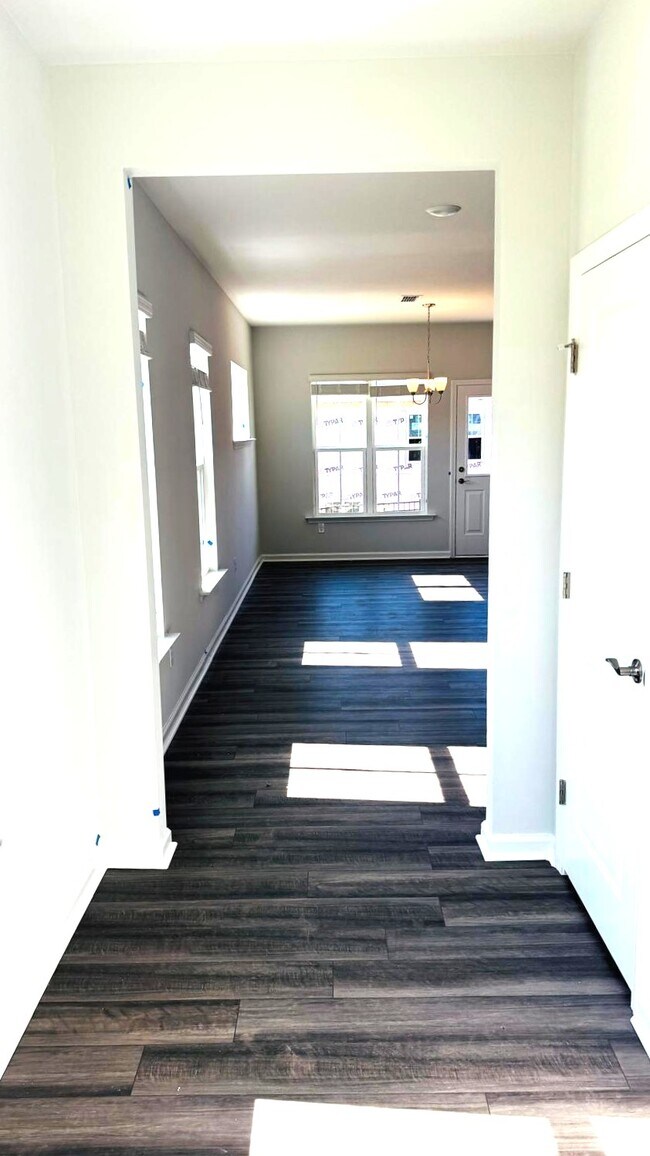 Building Photo - 4001 Kidd Pl