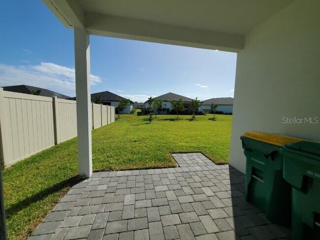 Building Photo - 16855 Castoro Dr