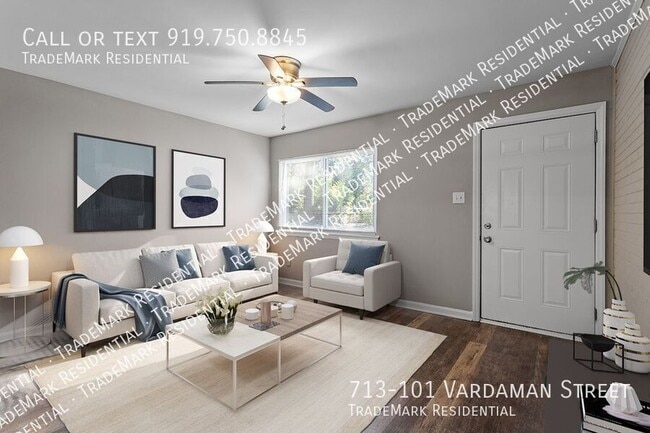 Building Photo - 713 Vardaman St