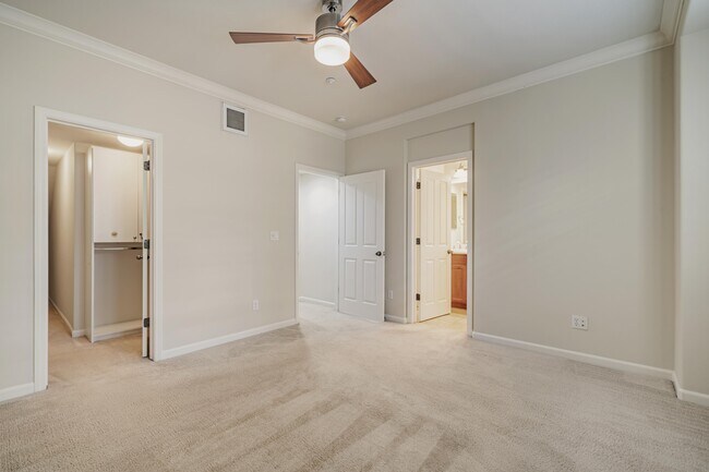 Building Photo - 5266 Fioli Loop