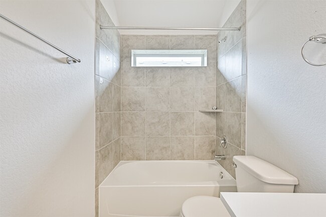 Building Photo - 7019 Terra Dr