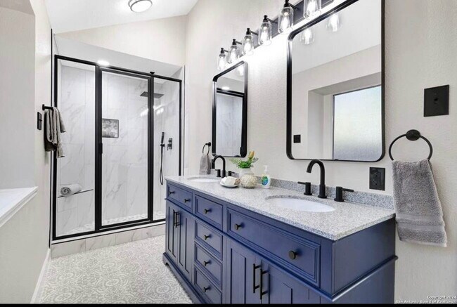 Building Photo - "Charming 4-Bedroom Home with Elegant Gran...