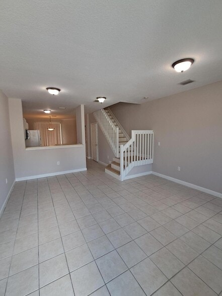 Building Photo - 4219 Napoli Lake Dr