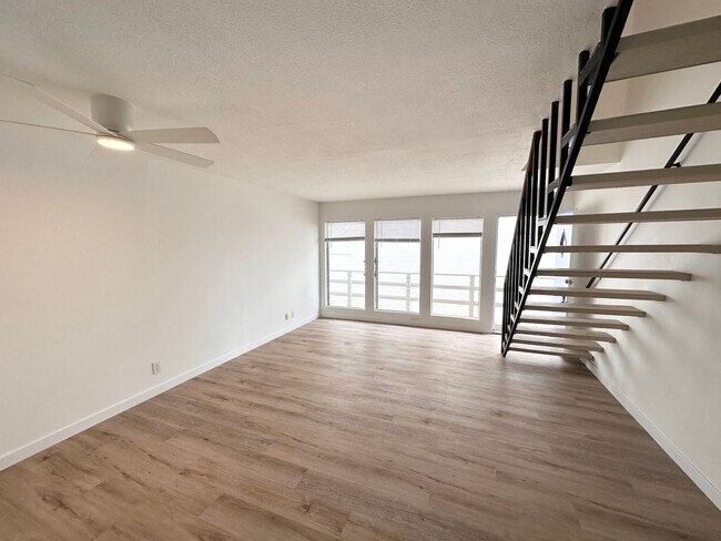 Building Photo - 33802 Castano Dr