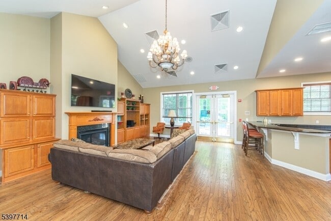 Building Photo - 3103 Peer Pl