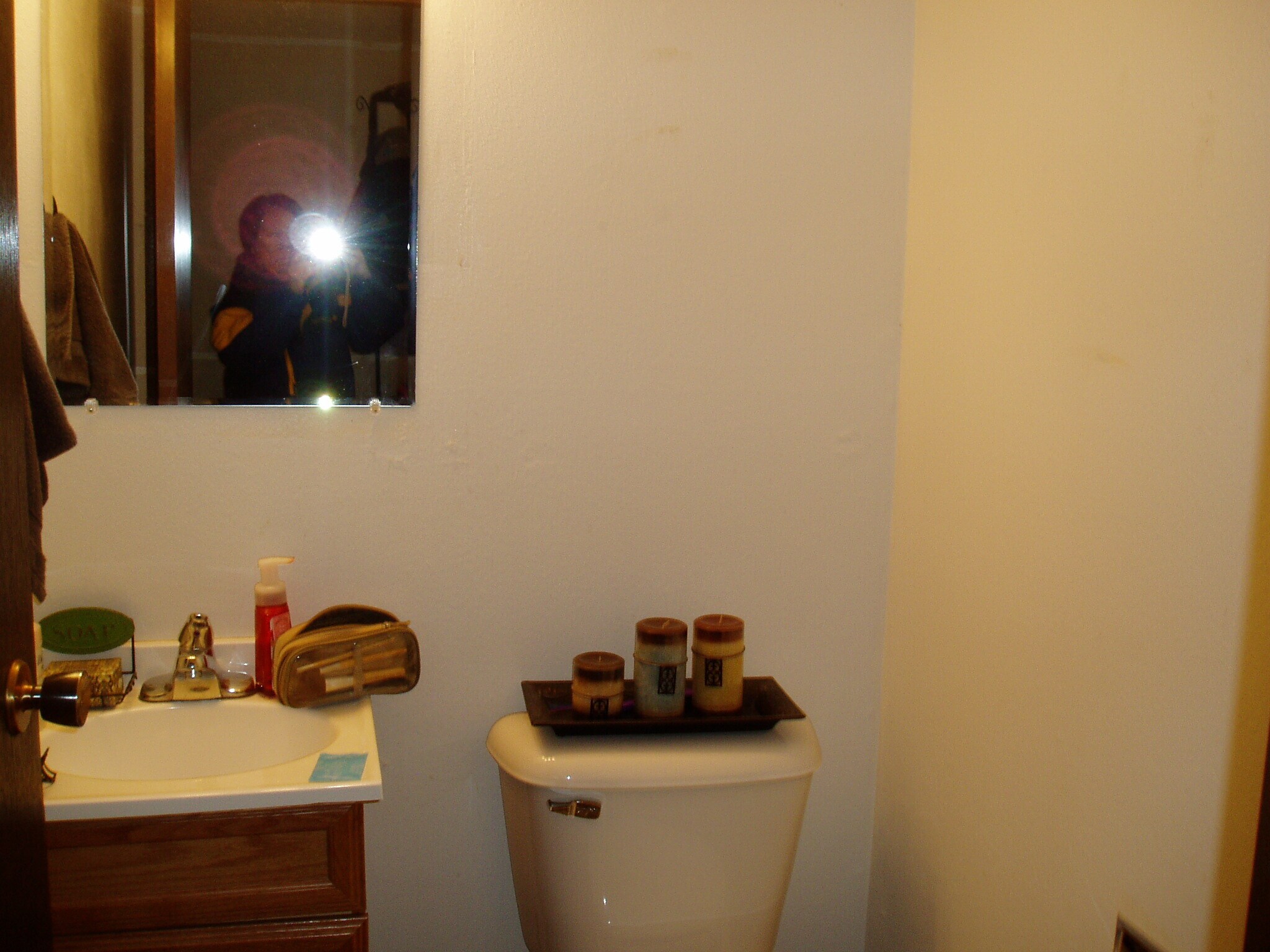 Building Photo - 3420 Harcourt Dr