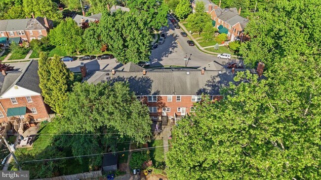 Building Photo - 6467 Blenheim Rd