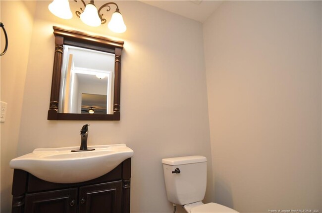Building Photo - 501 Birchtree Valley Ct