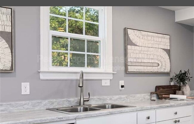 Building Photo - 1413 Decatur St