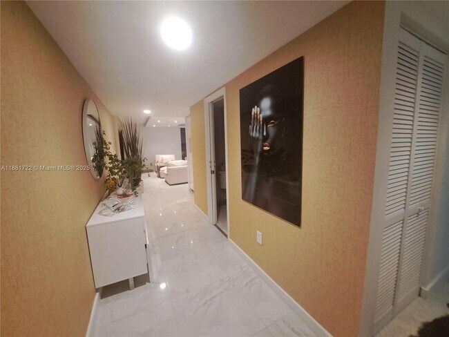 Building Photo - 468 Golden Isles Dr