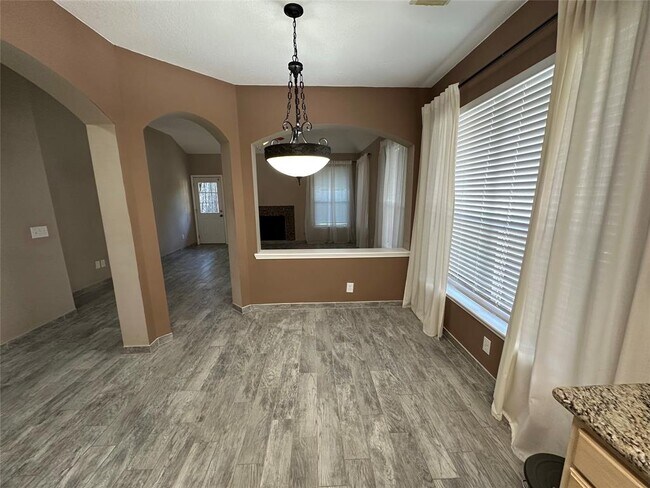 Building Photo - 164 S Holly Laurel Cir