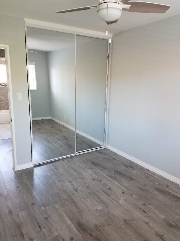 Building Photo - 1068 W 12th St