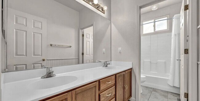 Building Photo - 11555 Lone Desert Dr