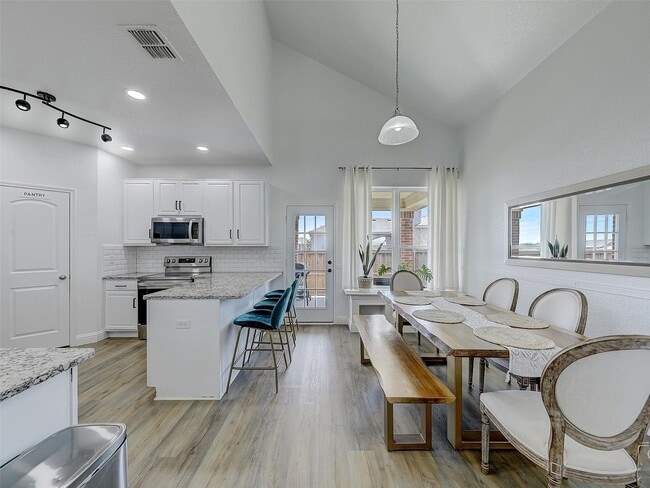 Building Photo - (1 Month Free with 16-Month Lease) Updated 3BR/2.5BA Home with Fireplace & Open Layout